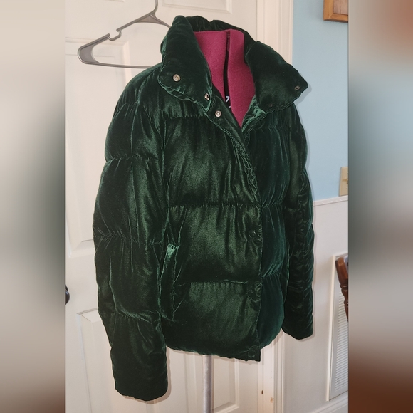 Zara Medium Emerald Green Velvet Puffer Jacket - Picture 4 of 11